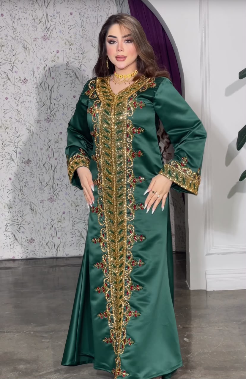 دراعة الزمرد الملكية